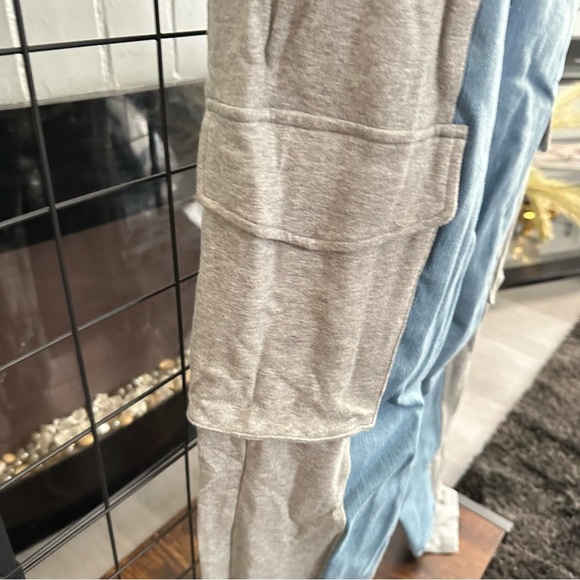 GREY FRENCH TERRY-DENIM COMBO CARGO PANT WITH TANK TOP SET - Picture 12 of 13